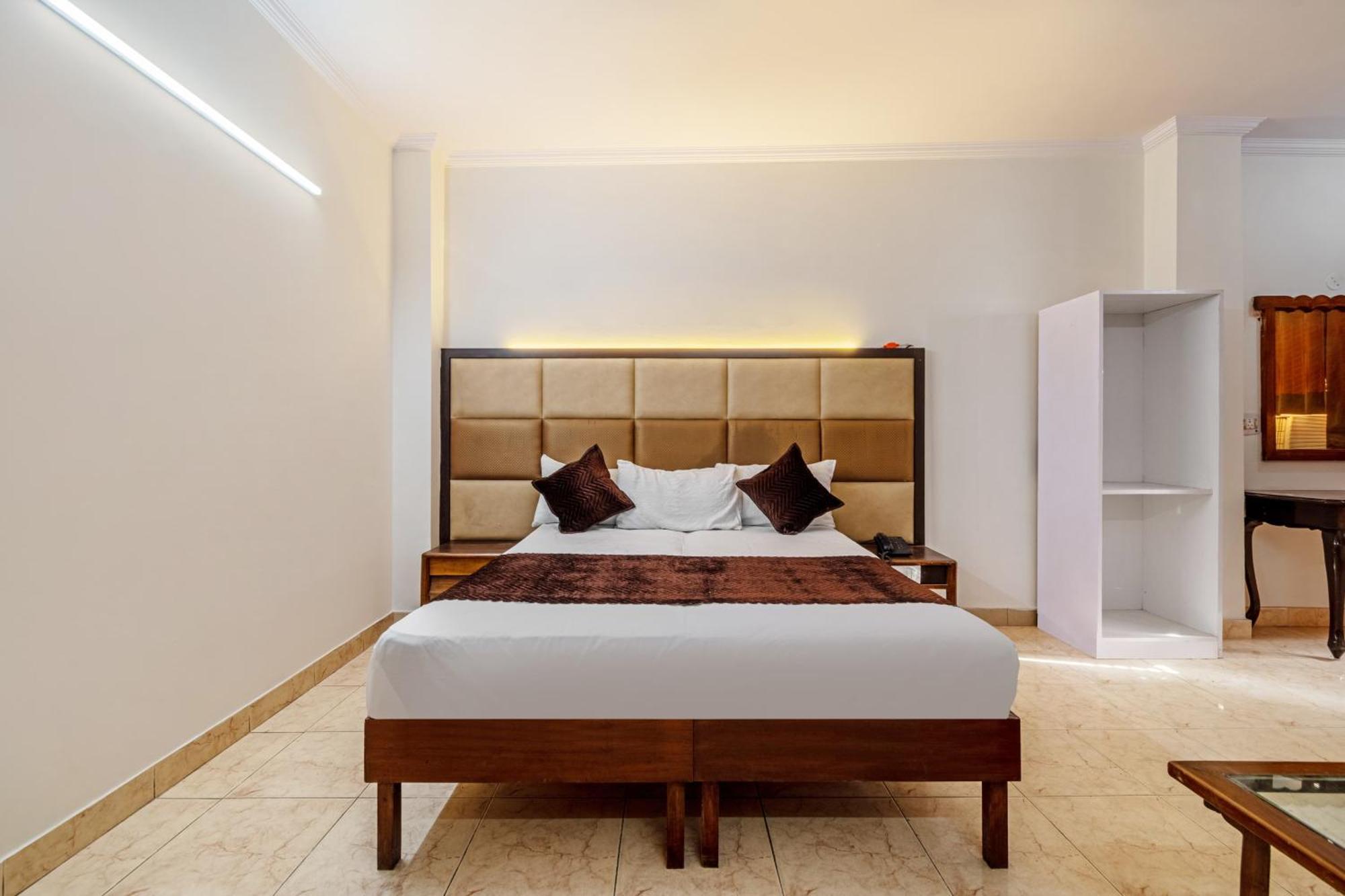 Hotel South Indian Дели Экстерьер фото